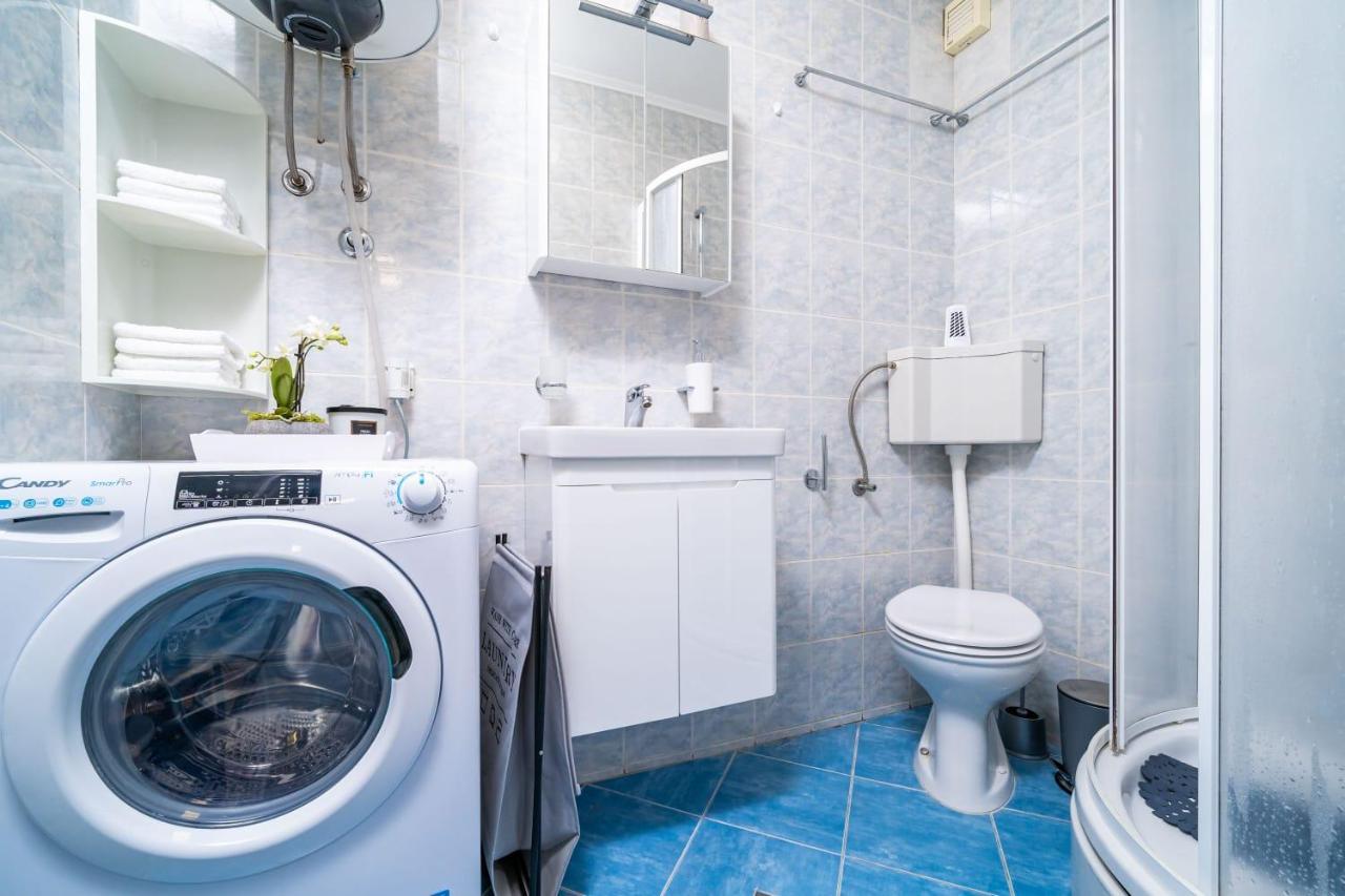 Apartman Knego With Parking Dubrovnik Kültér fotó