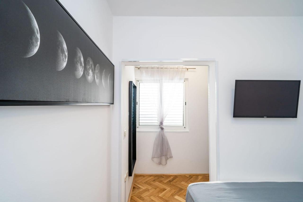 Apartman Knego With Parking Dubrovnik Kültér fotó
