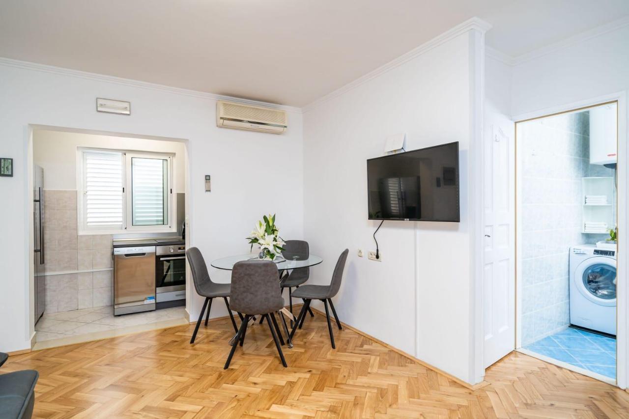 Apartman Knego With Parking Dubrovnik Kültér fotó